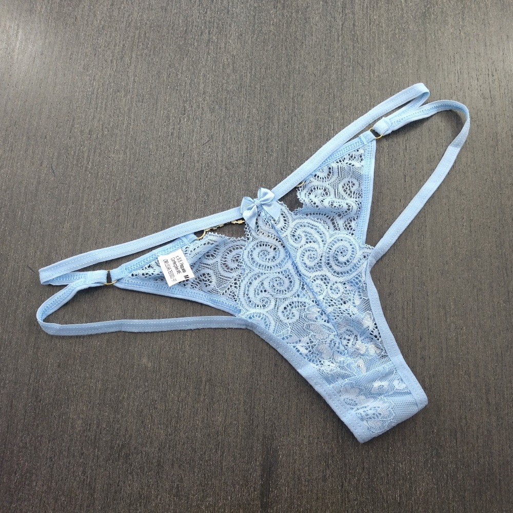 Tanga Rendada e Biju no Cofrinho Azul Beb