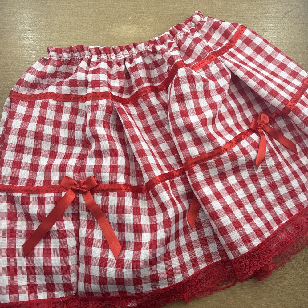 Saia Junina Nordestina com Laos e Renda Vermelho