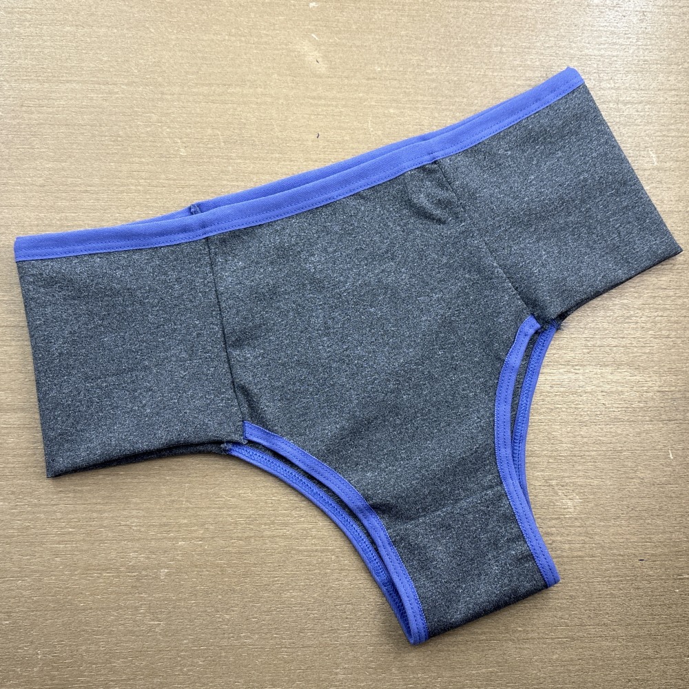 Tango Clara em Polister Mescla Vis Azulejo