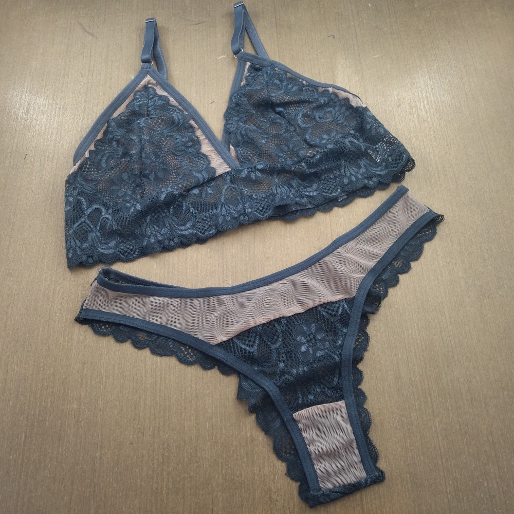 Conjunto Josana Sem Bojo de Renda e Tule Cinza Conjunto Josana Sem Bojo de Renda e Tule Cinza