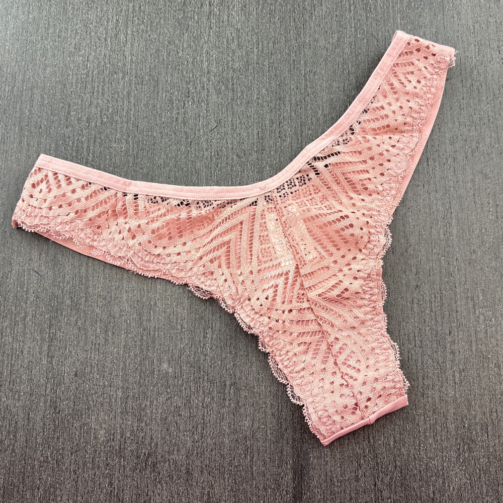 Calcinha Fio Duplo em Microfibra e Renda Romance Calcinha Fio Duplo em Microfibra e Renda Romance