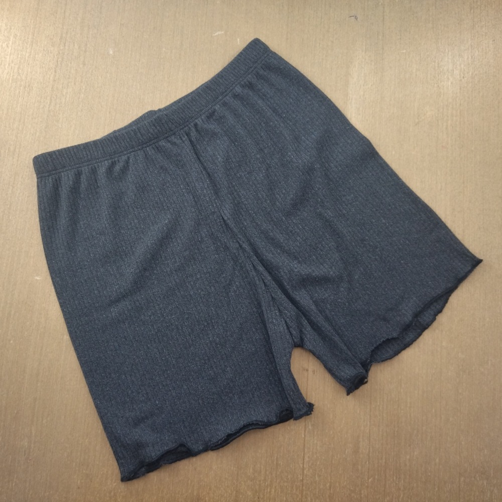 Short Chuleado Infantil Cinza Chumbo
