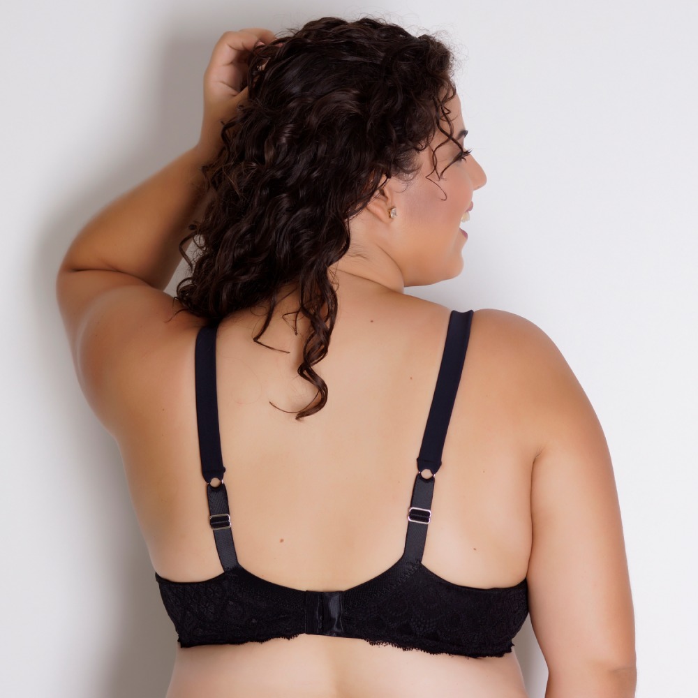 Suti Plus Size Liso em Poliamida com Renda Dayane