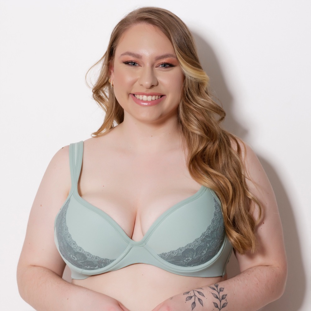 Suti Plus Size com Bojo e Espuma