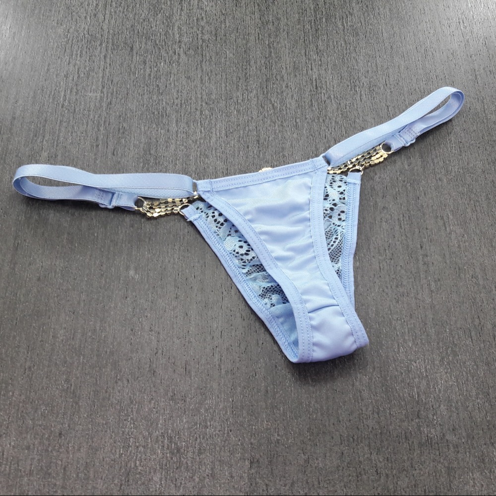 Tanga Fio Dental Gargantilha Biju