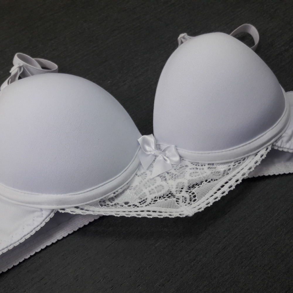 Conjunto em Microfibra Lisa e Renda