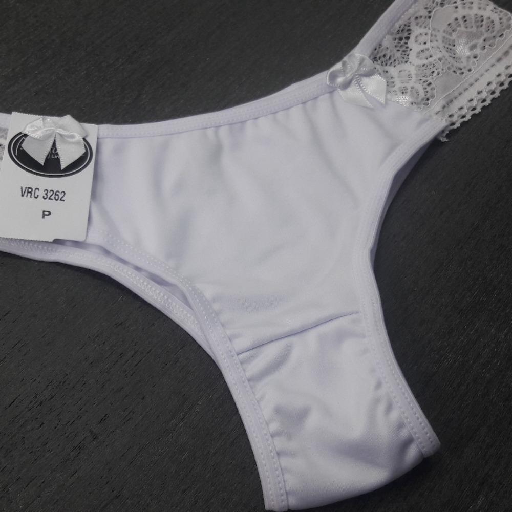 Conjunto em Microfibra Lisa e Renda