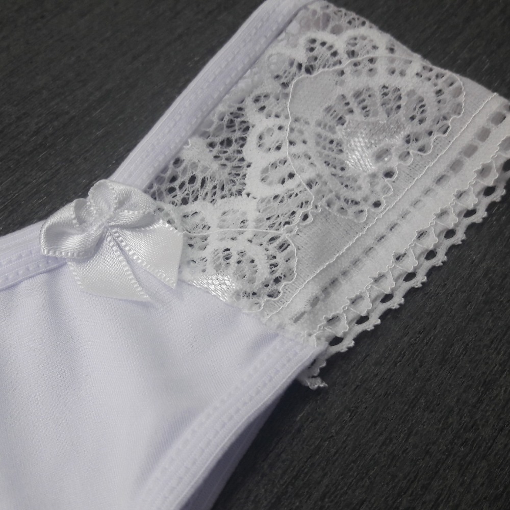 Conjunto em Microfibra Lisa e Renda