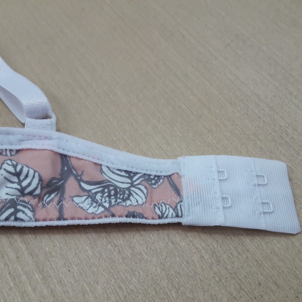 Conjunto com Renda Estampa Floral