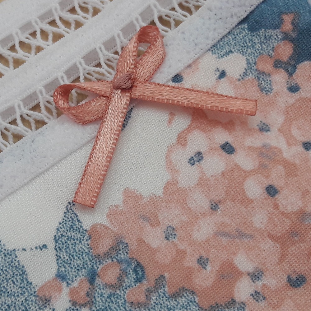 Calcinha Estampa e Tela 