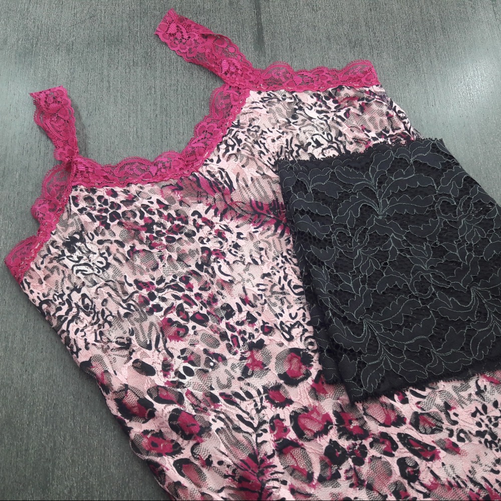 Camisete Com Caleon Em Renda 