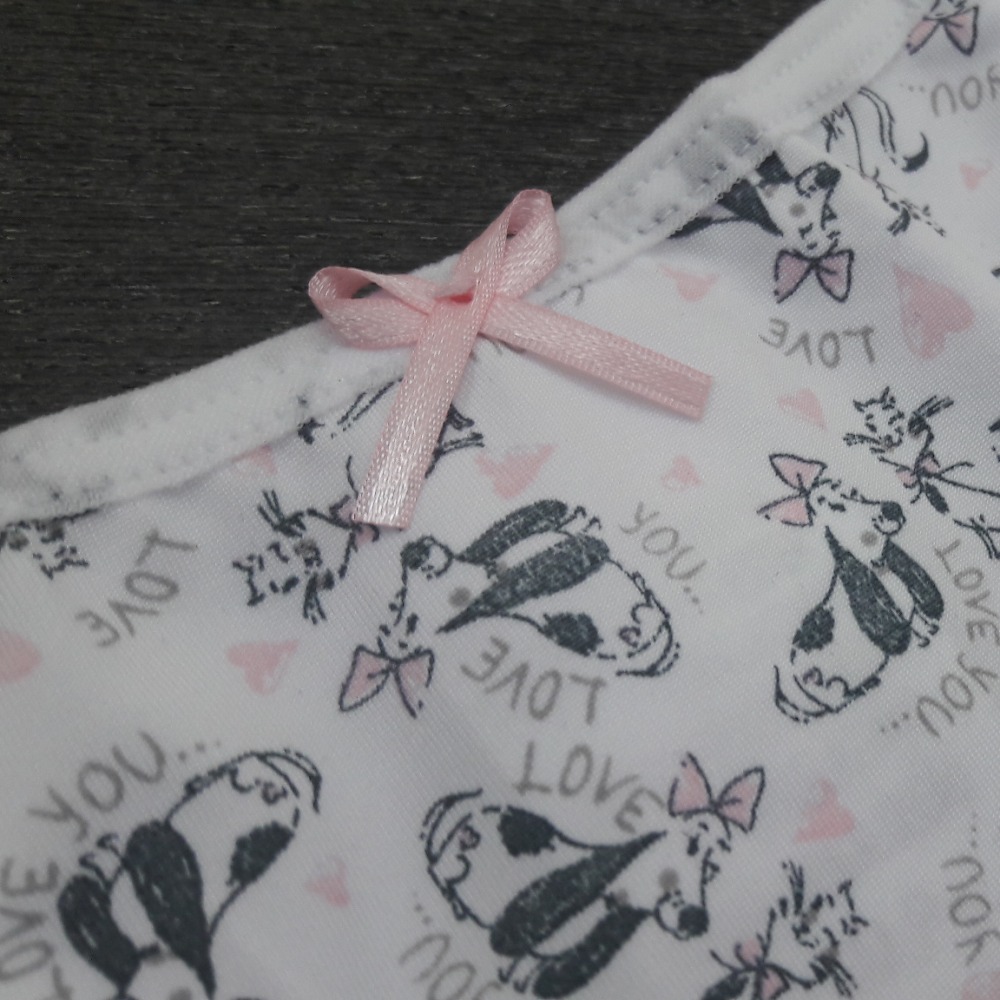 Conjunto em Microfibra Estampada e Renda