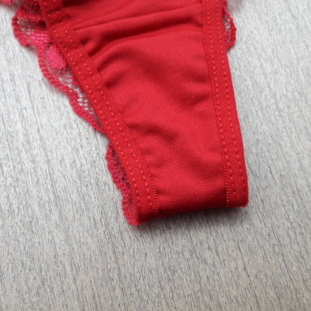 Tanga em Micro e Renda Lisa
