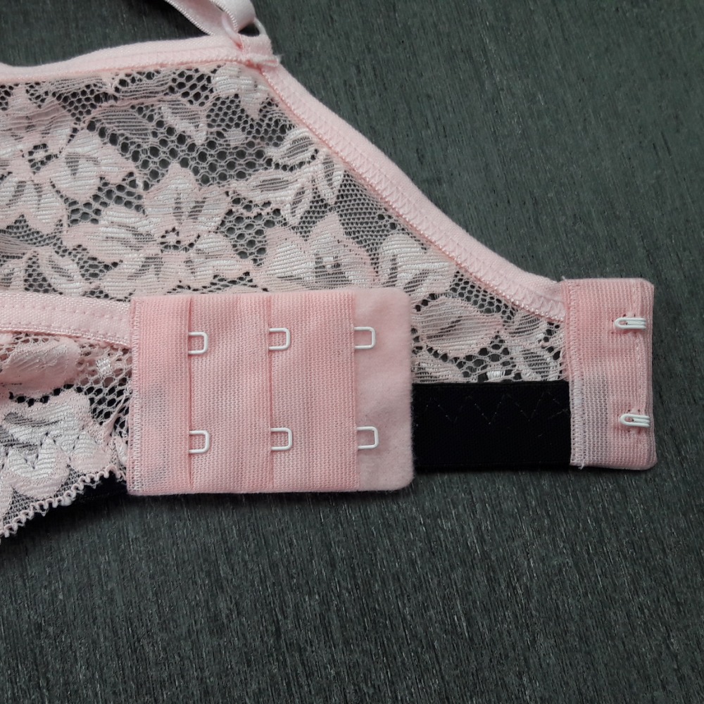 Mini Corpet em Renda Detalhe Elstico