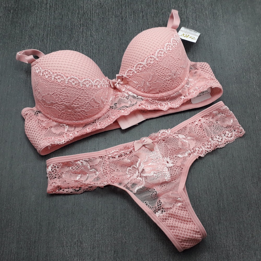 Conjunto Com Renda e Microfibra