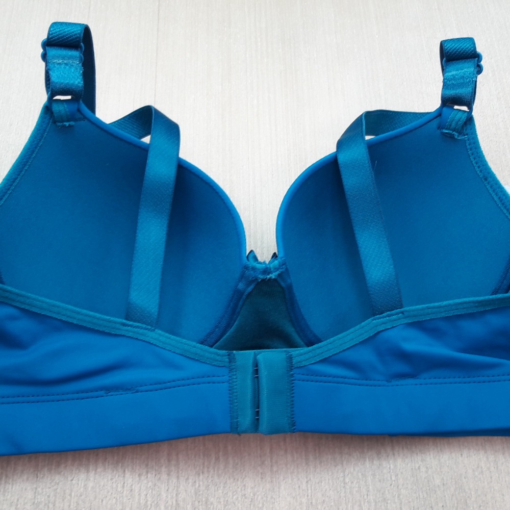 Suti Plus Size Microfibra Lisa