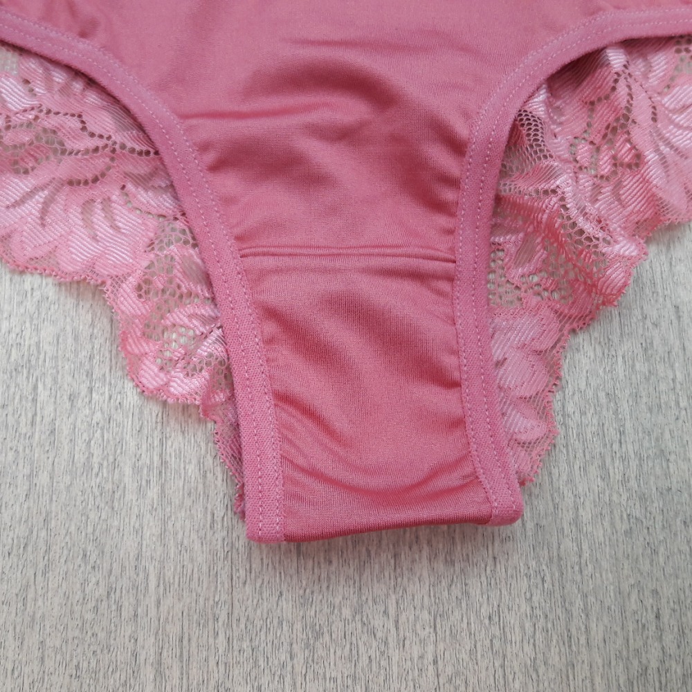 Calcinha Renda e Micro Detalhe Laos 