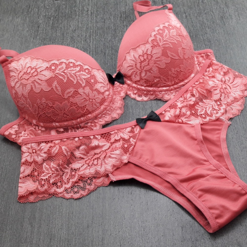 Conjunto Micro Renda e Lao