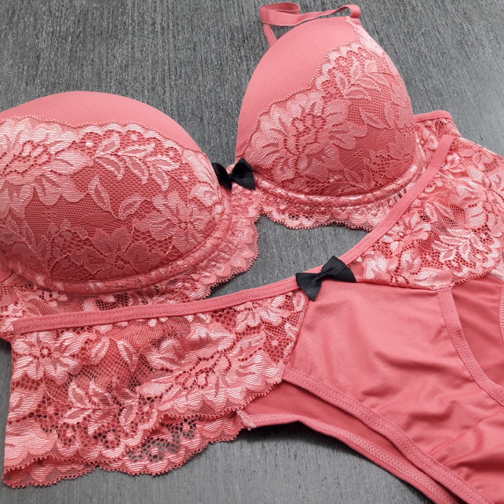 Conjunto Micro Renda e Lao