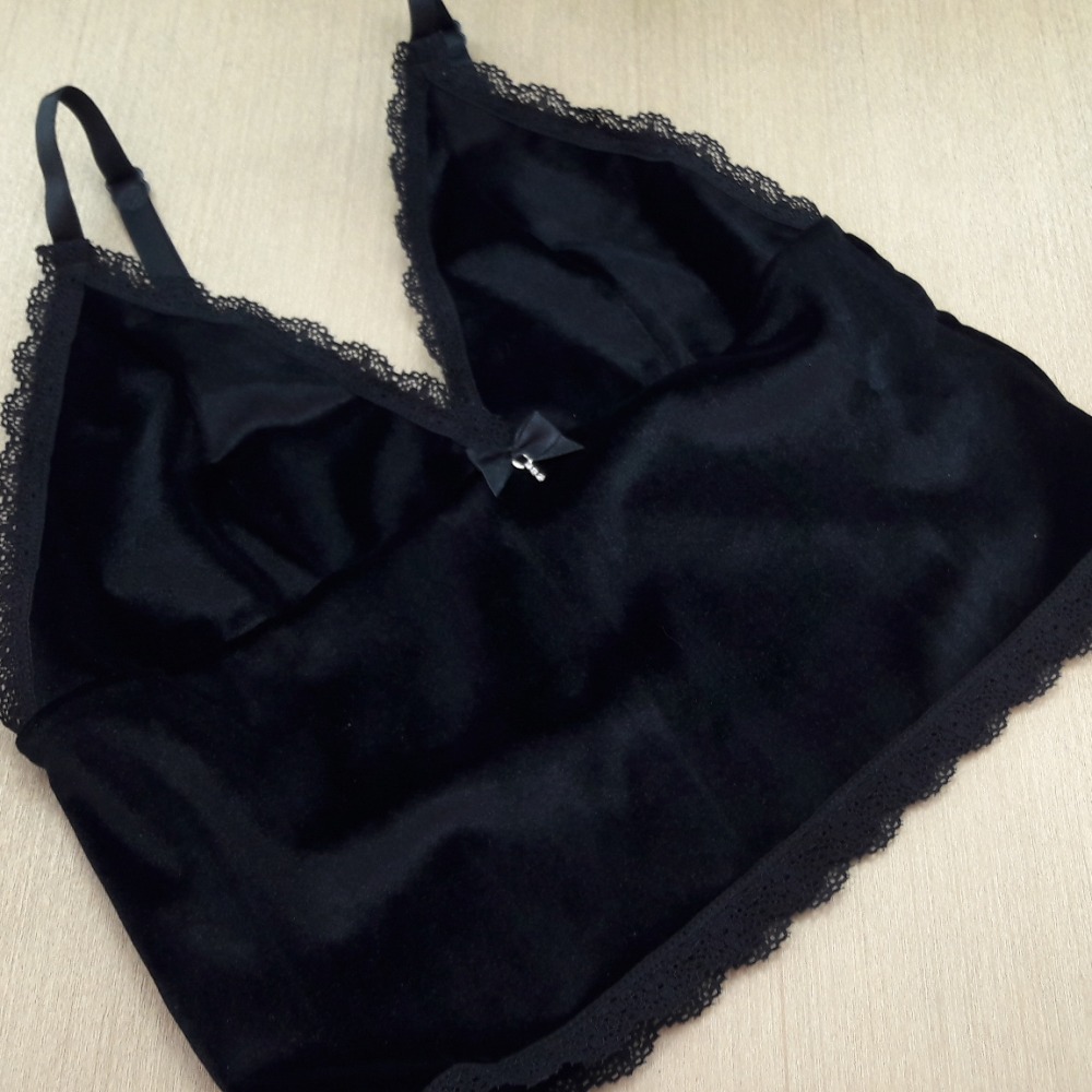 Corpete Veludo com Renda