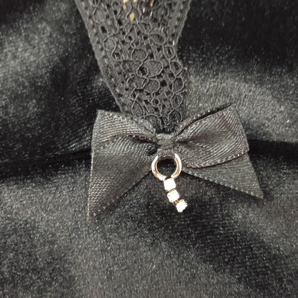 Corpete Veludo com Renda