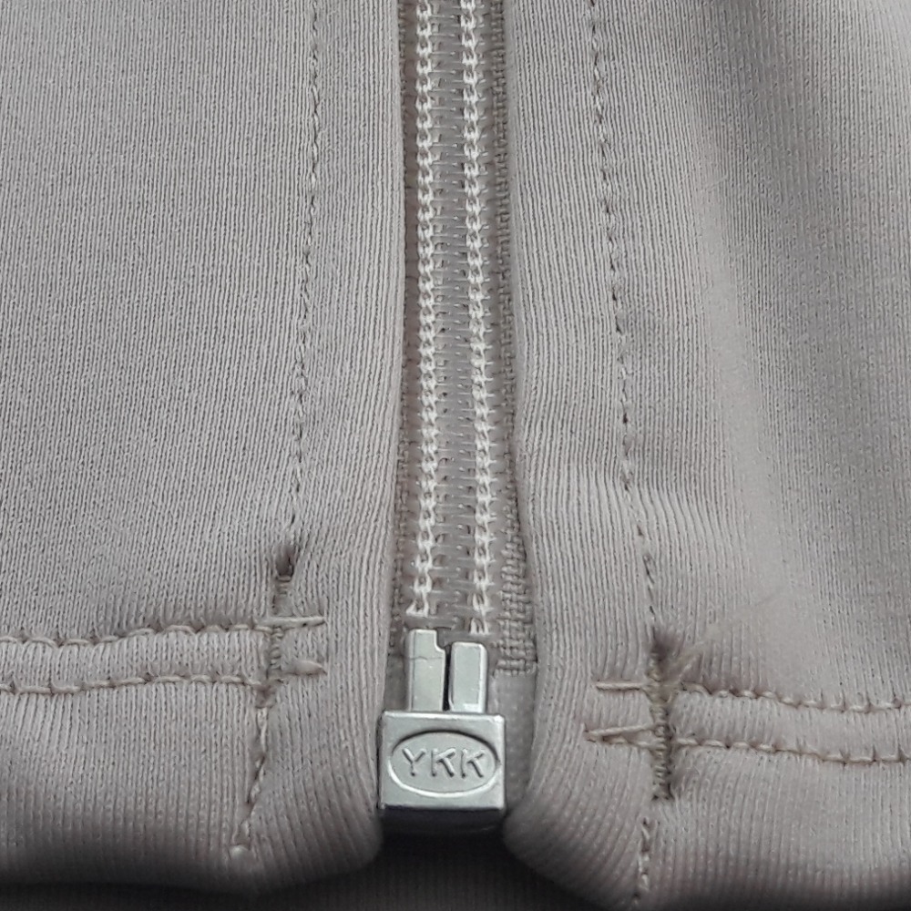 Corpete com Bojo e Zper 