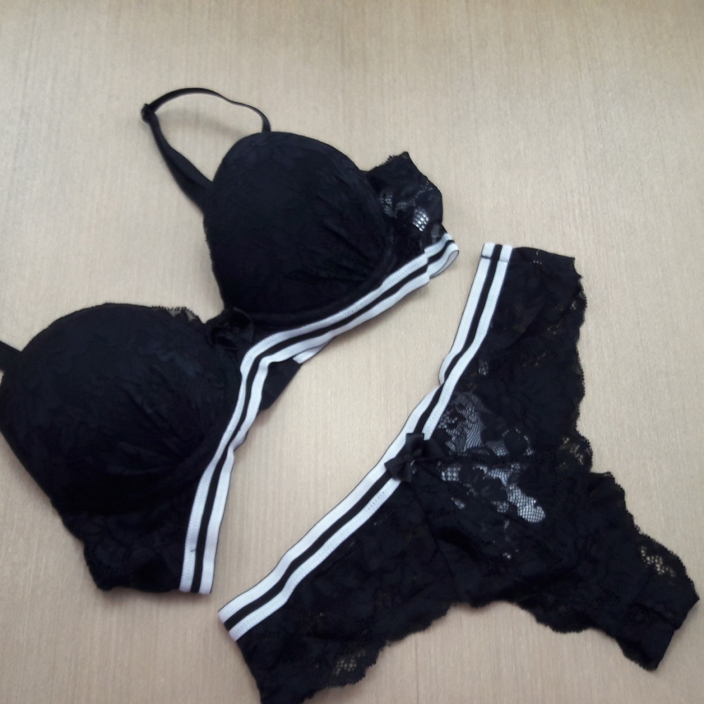 Conjunto Em Renda com Elstico 