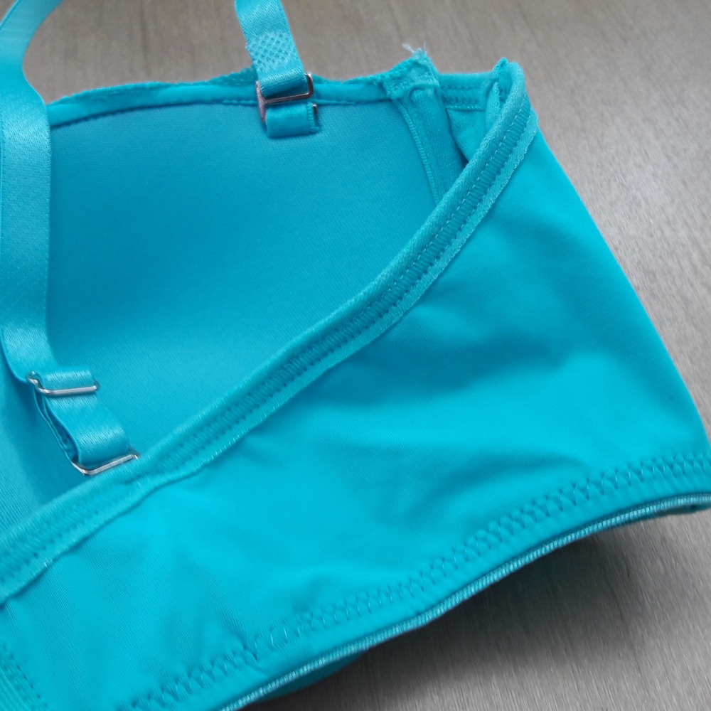 Conjunto Poliamida e Renda com Alas Removveis