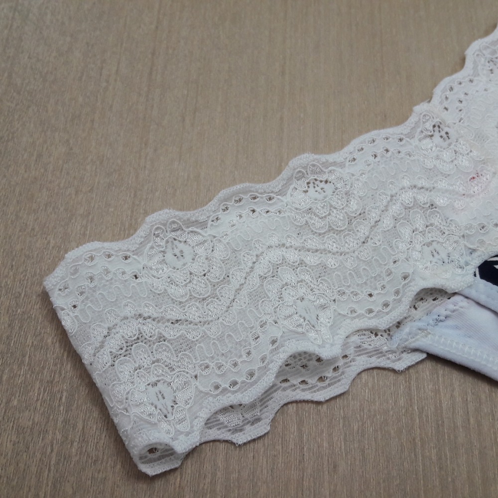 Tanga Cintura em Renda