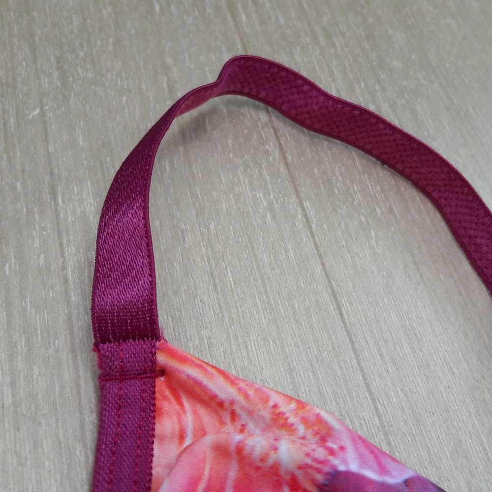 Camisola Estampa e Renda