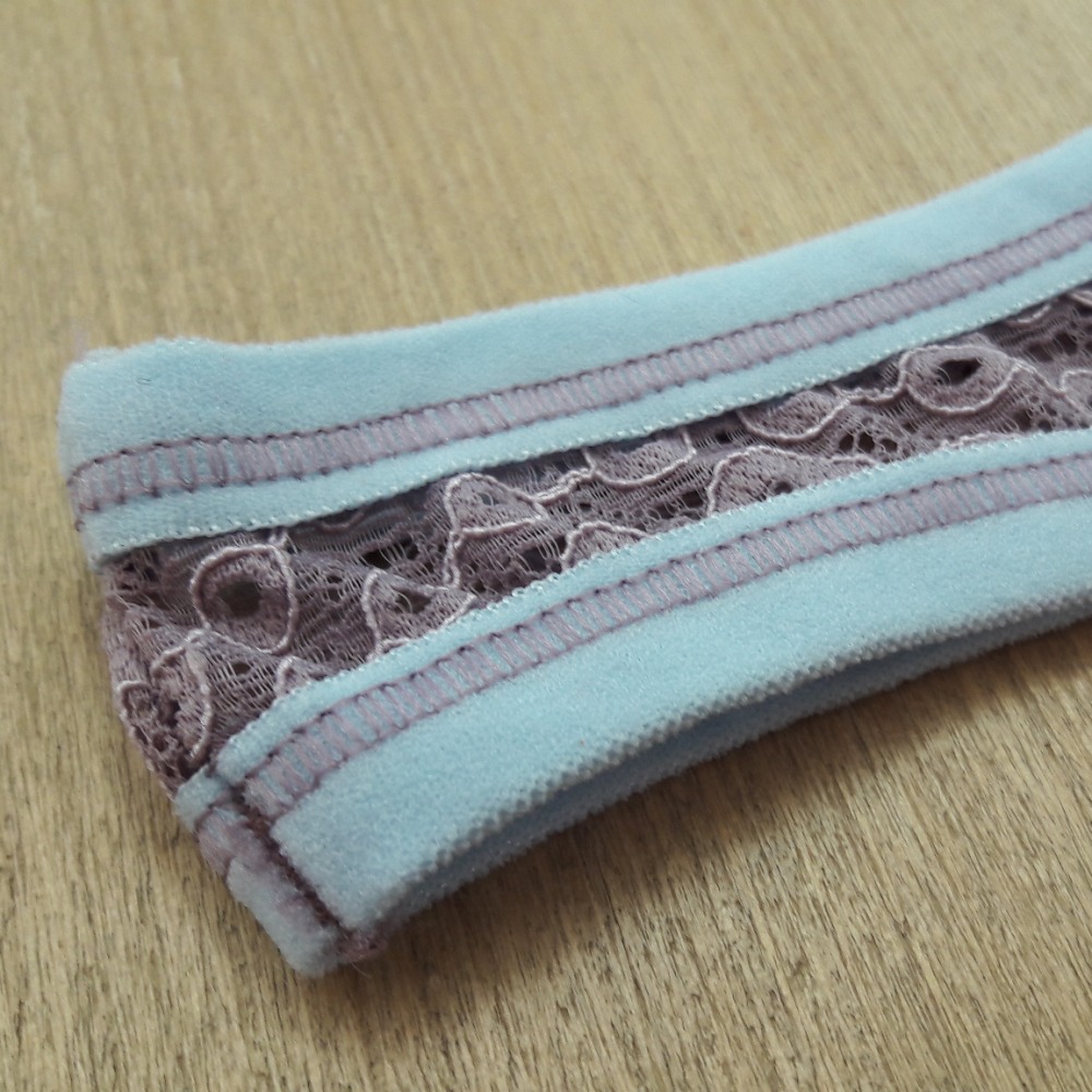 Calcinha em Renda Vis Largo 