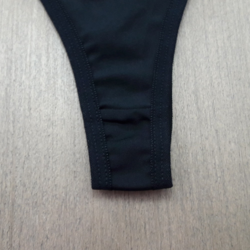 Tanga renda lateral