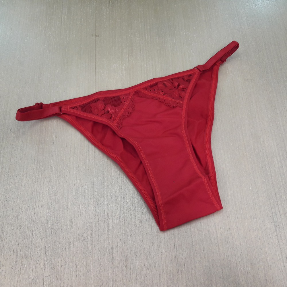 String em Microfibra e Renda com Lateral Regulvel