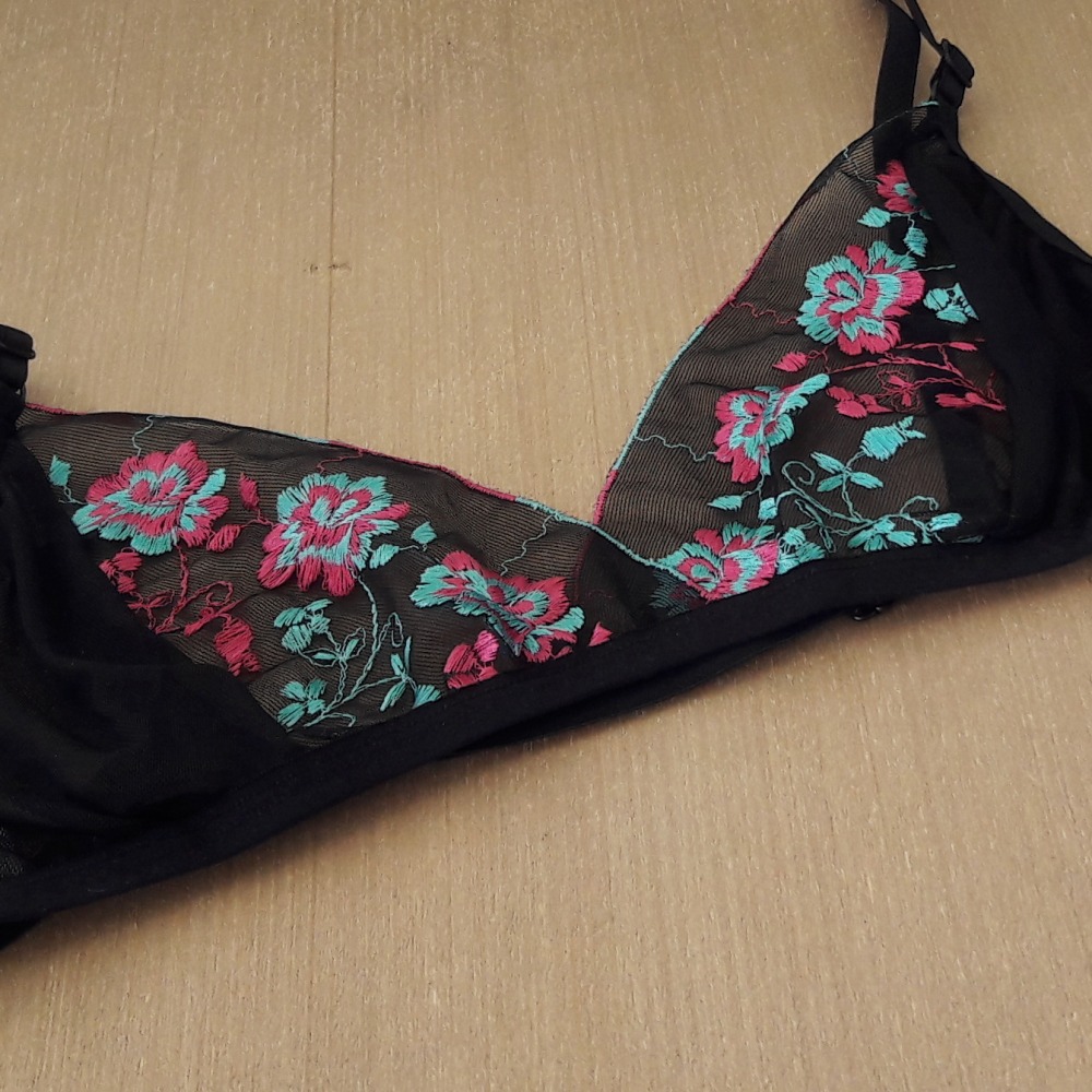 Conjunto Tule Bordado