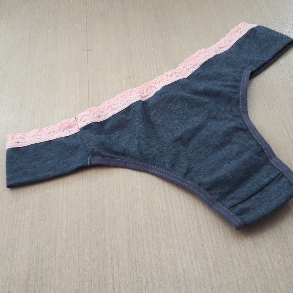 Calcinha Bsica Renda na Cintura