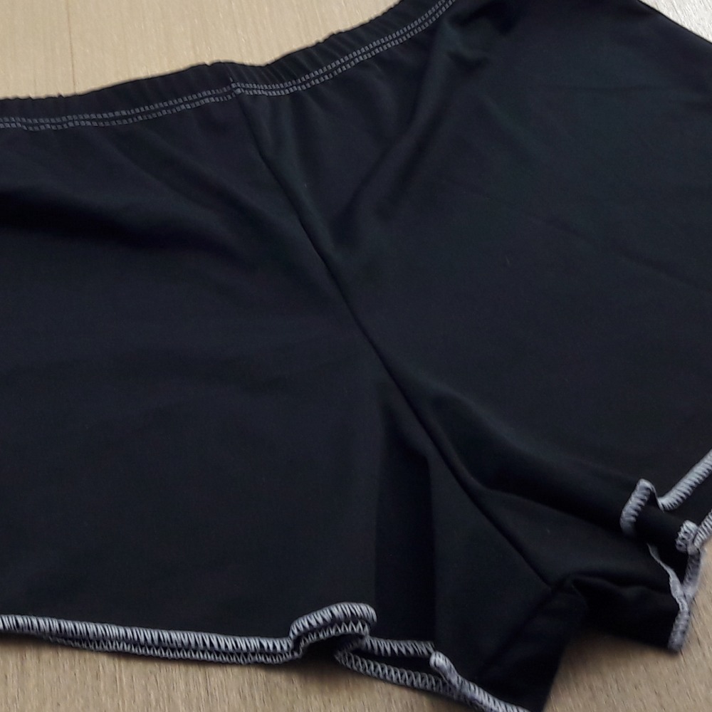 Short Doll Thalia em Microfibra com Detalhes em Renda e Lao