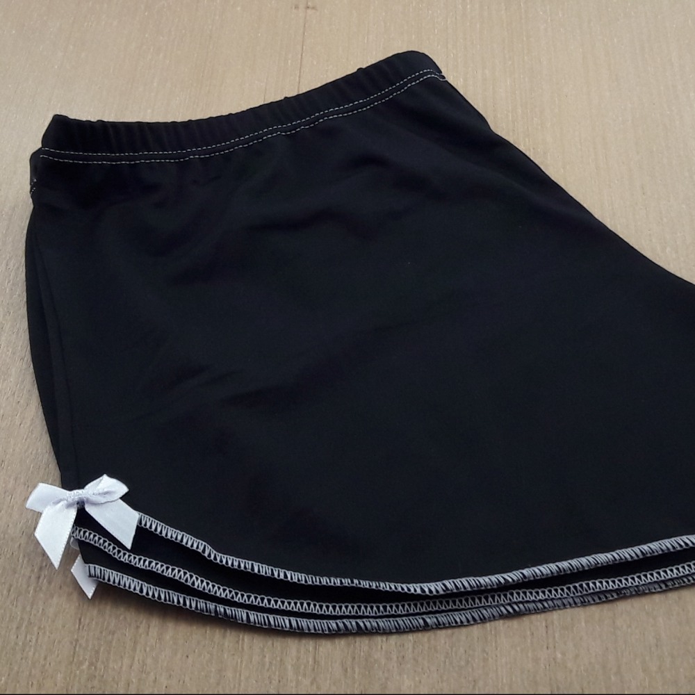 Short Doll Thalia em Microfibra com Detalhes em Renda e Lao