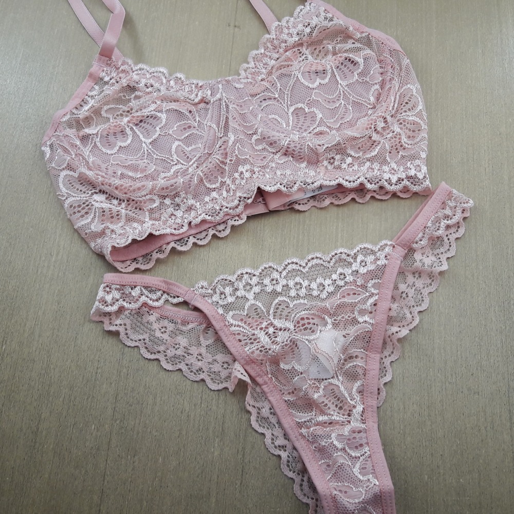 Conjunto Fio Antonela Sem Bojo e Com Arco em Renda de Poliamida