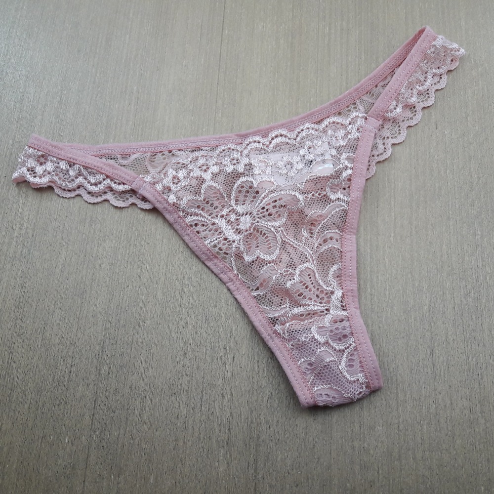 Conjunto Fio Antonela Sem Bojo e Com Arco em Renda de Poliamida