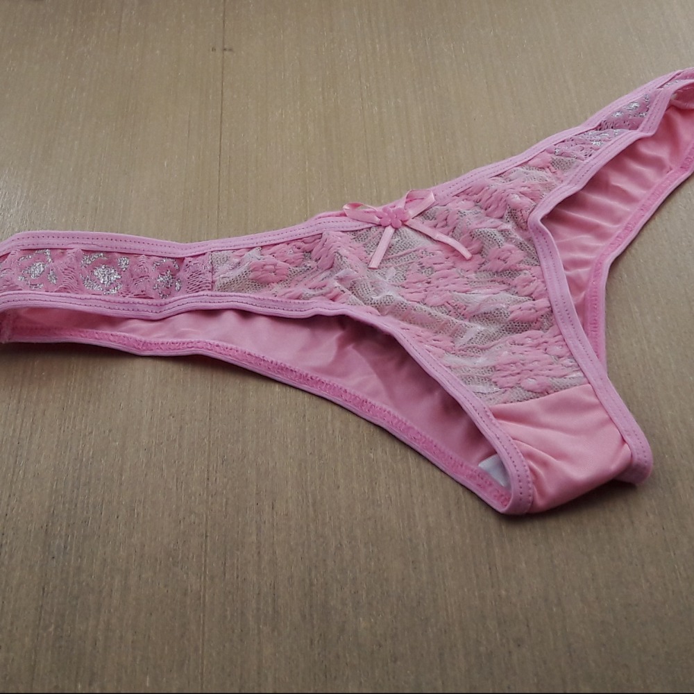 Tanga Giovana em Microfibra e Renda