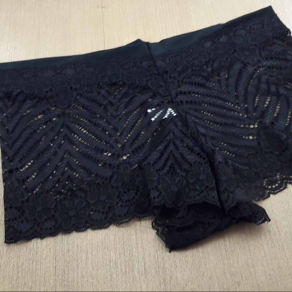 Calesson Manueli Rendada e Cs em Tecido