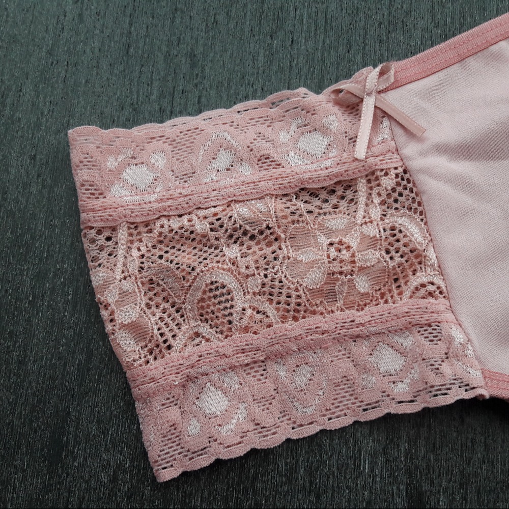 Calcinha Bsica Lateral Renda