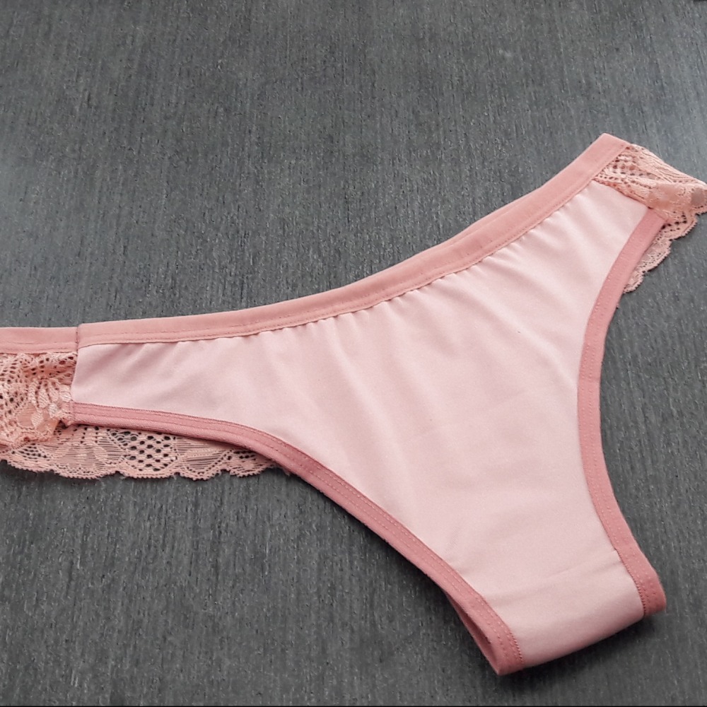 Tanga Ins em Polister