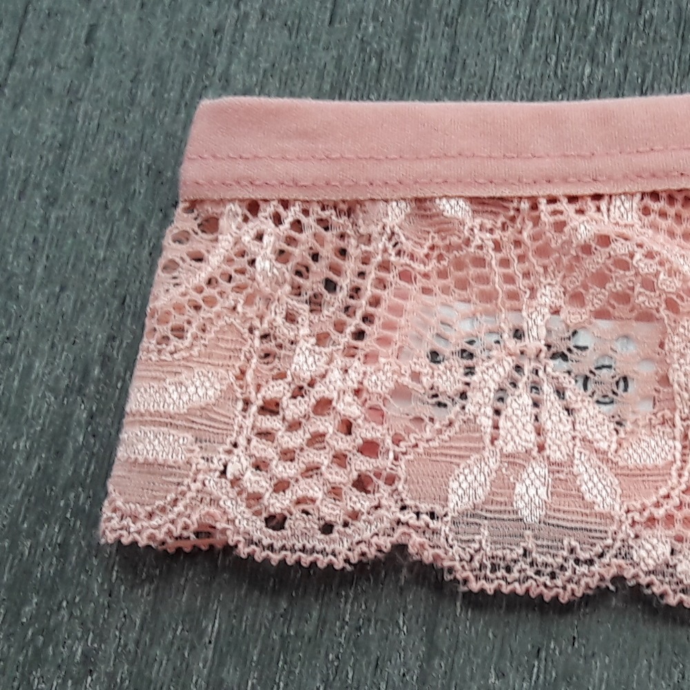 Tanga Ins em Polister