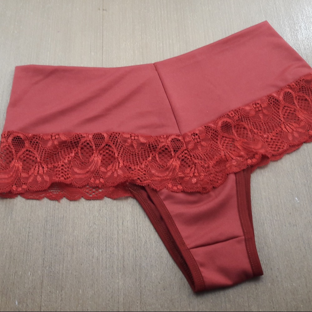 Cala Cs Duplo Detalhe Renda