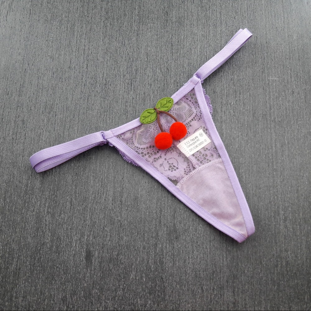 Tanga Fio Dental Cereja Pompom