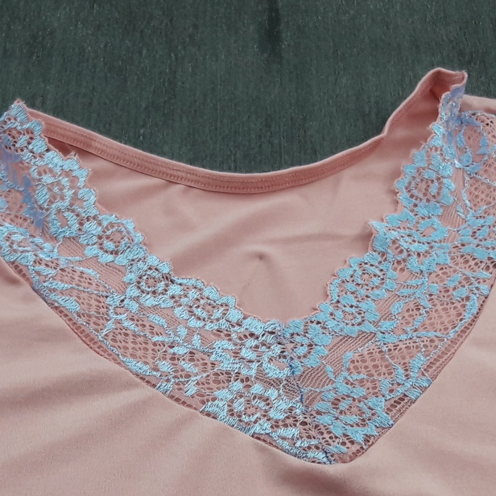 Camisola Lorena Renda Bicolor Manga Longa