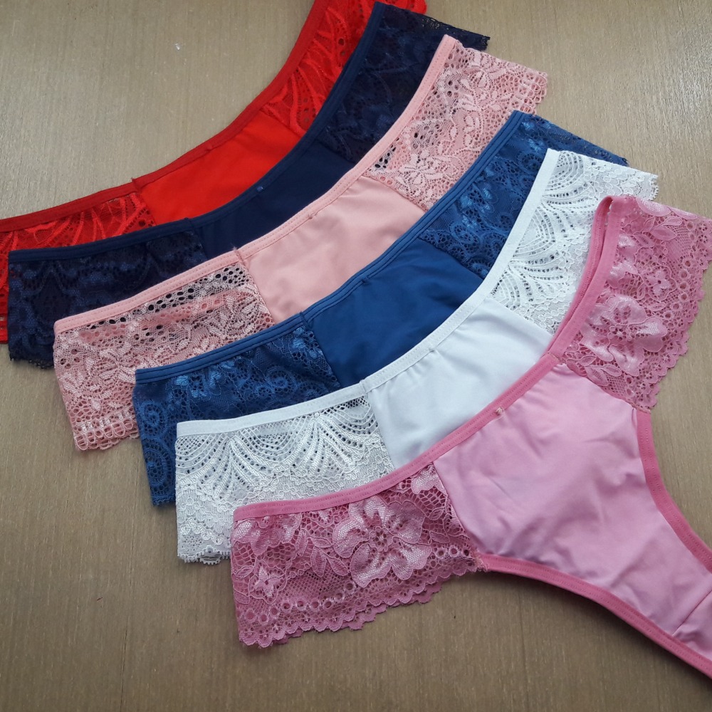 Calcinha com Renda Lateral