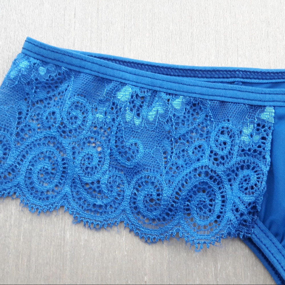 Calcinha com Renda Lateral