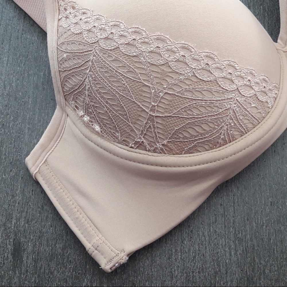 Suti Plus Size com Bojo e Espuma